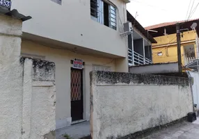 Foto 1 de Casa com 2 Quartos para alugar, 70m² em Barro Vermelho, São Gonçalo