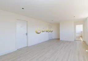 Foto 1 de Apartamento com 4 Quartos à venda, 195m² em Champagnat, Curitiba