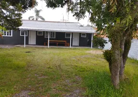 Foto 1 de Casa com 2 Quartos para alugar, 100m² em Araçatuba, Imbituba