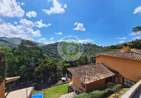 Foto 1 de Casa com 5 Quartos para venda ou aluguel, 550m² em Itaipava, Petrópolis