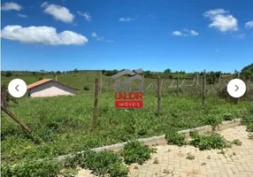 Foto 1 de Lote/Terreno à venda, 215m² em Campinho Da Serra I, Serra