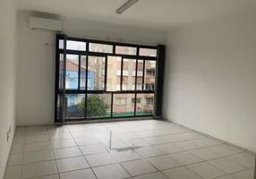 Foto 1 de Sala Comercial para alugar, 33m² em Rio Branco, Porto Alegre