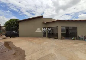 Foto 1 de Casa de Condomínio com 3 Quartos à venda, 250m² em Residencial Mário de Almeida Franco, Uberaba