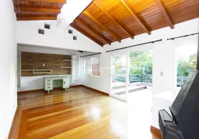 Foto 1 de Casa com 3 Quartos à venda, 220m² em Ipanema, Porto Alegre