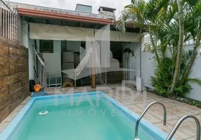 Foto 1 de Casa com 3 Quartos à venda, 124m² em Hípica, Porto Alegre