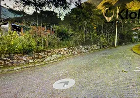 Foto 1 de Lote/Terreno à venda, 476m² em Retiro, Petrópolis