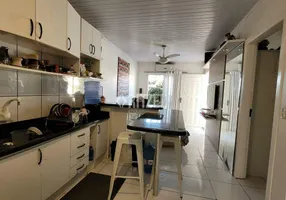 Foto 1 de Casa com 2 Quartos à venda, 56m² em Rincão, Novo Hamburgo