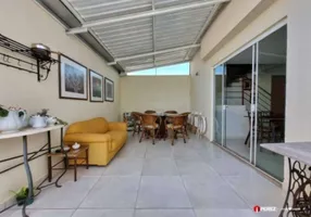 Foto 1 de Casa de Condomínio com 3 Quartos à venda, 90m² em Vila Santana, Mogi das Cruzes