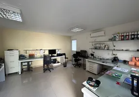 Foto 1 de Casa de Condomínio com 4 Quartos à venda, 378m² em Piatã, Salvador