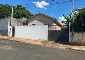 Foto 1 de Casa com 3 Quartos à venda, 125m² em Vila Santana, Araraquara