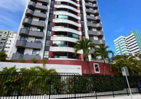 Foto 1 de Apartamento com 4 Quartos à venda, 173m² em Treze de Julho, Aracaju