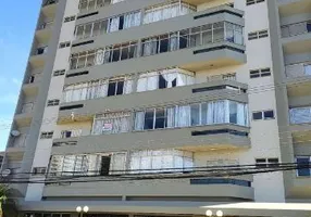 Foto 1 de Apartamento com 4 Quartos à venda, 187m² em Centro, Apucarana
