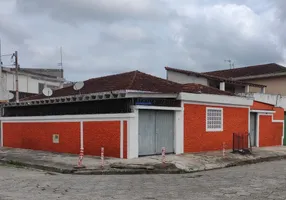 Foto 1 de Casa com 2 Quartos à venda, 130m² em Parque Bitaru, São Vicente