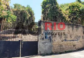 Foto 1 de Lote/Terreno à venda, 682m² em  Vila Valqueire, Rio de Janeiro
