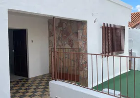 Foto 1 de Casa com 3 Quartos para alugar, 110m² em Santa Tereza, Belo Horizonte