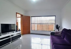 Foto 1 de Sobrado com 3 Quartos à venda, 137m² em Parque Oratorio, Santo André