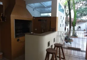 Foto 1 de Sobrado com 4 Quartos à venda, 415m² em Ipiranga, São Paulo