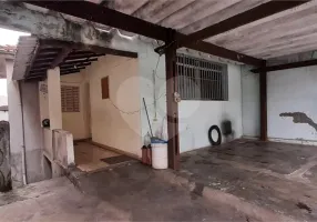 Foto 1 de Sobrado com 7 Quartos à venda, 200m² em Vila Macedopolis, São Paulo