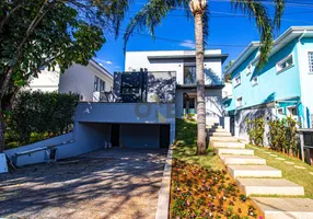 Foto 1 de Casa de Condomínio com 3 Quartos para venda ou aluguel, 270m² em Alphaville, Santana de Parnaíba