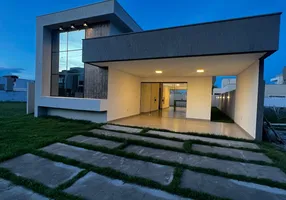 Foto 1 de Casa de Condomínio com 3 Quartos à venda, 129m² em Cascalheira, Camaçari