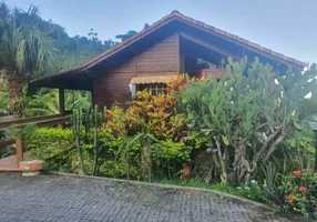 Foto 1 de Casa com 3 Quartos à venda, 300m² em Vila Geny, Itaguaí