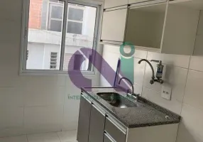 Foto 1 de Apartamento com 2 Quartos à venda, 54m² em Quitaúna, Osasco