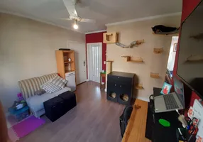 Foto 1 de Apartamento com 1 Quarto à venda, 37m² em Camaquã, Porto Alegre