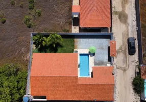 Foto 1 de Casa com 4 Quartos para venda ou aluguel, 480m² em Sucatinga, Beberibe