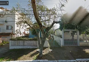 Foto 1 de Lote/Terreno à venda, 300m² em Vila Ipiranga, Porto Alegre