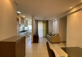 Foto 1 de Apartamento com 3 Quartos à venda, 70m² em Aurora, Londrina