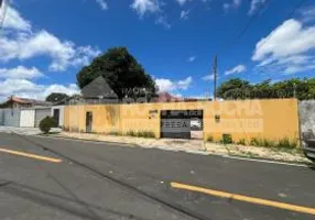 Foto 1 de Casa com 3 Quartos à venda, 270m² em Horto, Teresina