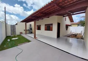Foto 1 de Casa de Condomínio com 2 Quartos à venda, 100m² em Praia do Flamengo, Salvador