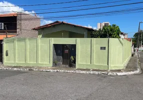 Foto 1 de Casa com 3 Quartos para alugar, 250m² em Atalaia, Aracaju