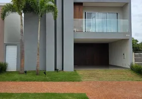 Foto 1 de Casa de Condomínio com 4 Quartos à venda, 231m² em Grand Ville, Uberlândia