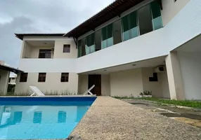 Foto 1 de Casa com 4 Quartos para venda ou aluguel, 647m² em Candelária, Natal