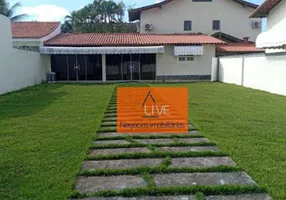 Foto 1 de Lote/Terreno à venda, 384m² em Itaipu, Niterói