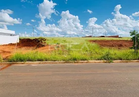 Foto 1 de Lote/Terreno à venda, 251m² em Monjolinho, São Carlos