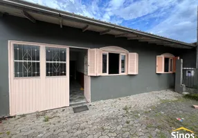 Foto 1 de Casa com 3 Quartos à venda, 130m² em Lomba Grande, Novo Hamburgo