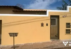 Foto 1 de Casa com 4 Quartos à venda, 250m² em Vila Frei Eugenio, Uberaba