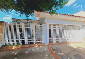 Foto 1 de Casa com 3 Quartos para alugar, 150m² em Residencial Itamarati, São Carlos
