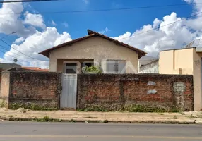 Foto 1 de Casa com 2 Quartos à venda, 119m² em Vila Sao Jose, São Carlos