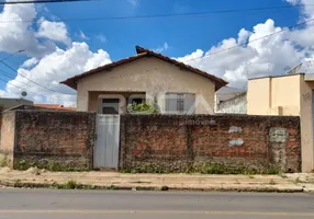 Foto 1 de Casa com 2 Quartos à venda, 120m² em Vila Sao Jose, São Carlos