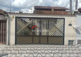 Foto 1 de Sobrado com 3 Quartos à venda, 135m² em Jardim Santana, Mongaguá