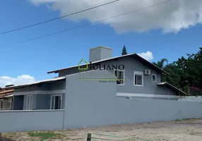 Foto 1 de Casa com 4 Quartos à venda, 260m² em Itacorubi, Florianópolis