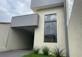 Foto 1 de Casa com 3 Quartos à venda, 120m² em Jardim Eliza, Francisco Morato