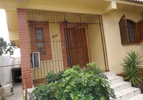 Foto 1 de Casa com 3 Quartos à venda, 251m² em Medianeira, Porto Alegre