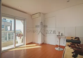 Foto 1 de Apartamento com 2 Quartos à venda, 134m² em Vila Conceição, São Paulo