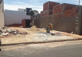 Foto 1 de Lote/Terreno à venda, 250m² em Jardim Botânico, Uberlândia