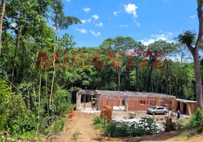 Foto 1 de Casa com 3 Quartos à venda, 147m² em Serra da Cantareira, São Paulo