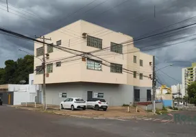 Foto 1 de Ponto Comercial à venda, 880m² em Araés, Cuiabá